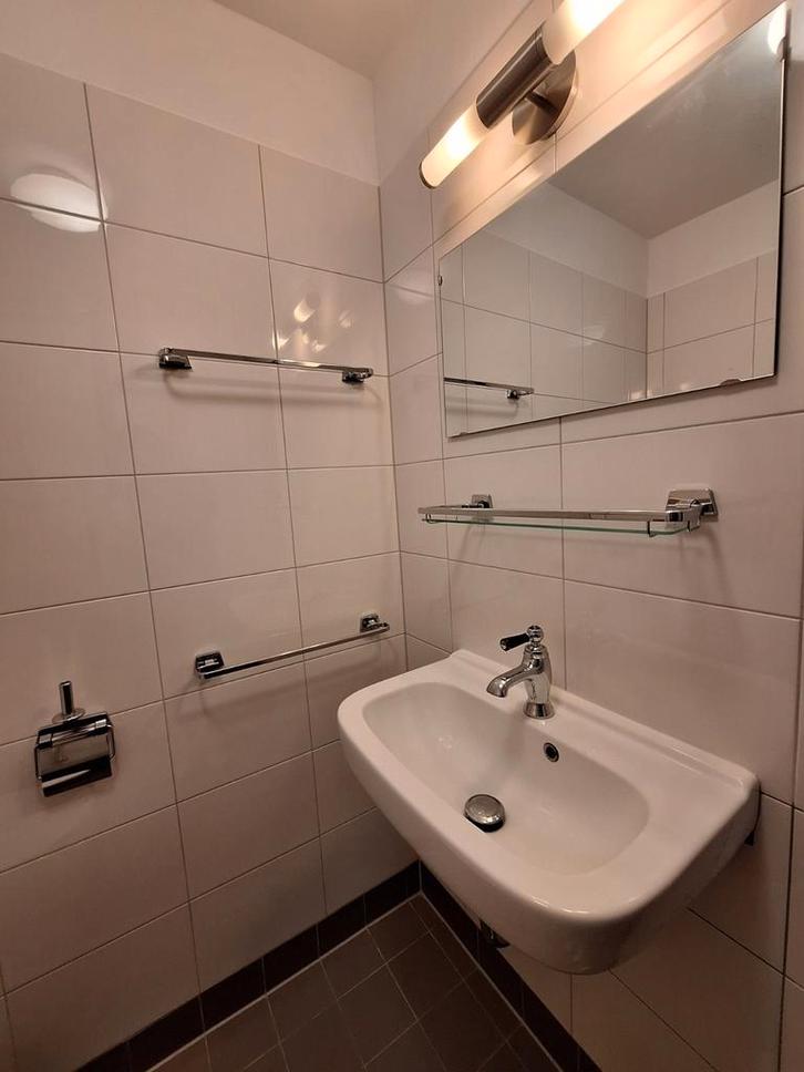 Set van Geesa Standard Collection - Badkamer inrichting, Huis en Inrichting, Badkamer | Badtextiel en Accessoires, Zo goed als nieuw