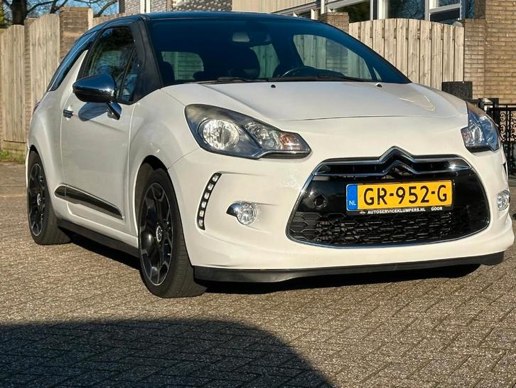 Citroën DS3 1.6 THP 2010 Wit, Auto's, Citroën, Particulier, DS3, ABS, Airbags, Airconditioning, Bluetooth, Climate control, Cruise Control