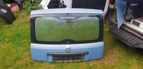FIAT PANDA ACHTERKLEP MET KLEURCODE BJ 2004 TOT 2008, Auto-onderdelen, Carrosserie en Plaatwerk, Achterklep, Achter, Gebruikt