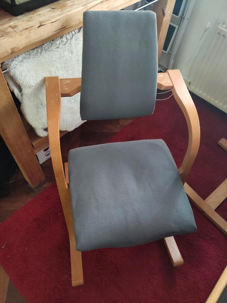 Stoelen Actulum Varier (Stokke), Huis en Inrichting, Stoelen, Gebruikt, Hout, Stof, Grijs, Ophalen