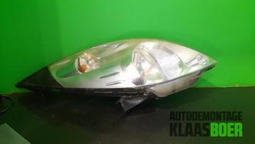 Koplamp links van een Chevrolet Spark beschikbaar voor biedingen