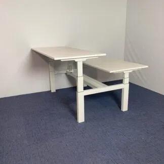2x Voortman Hi Tee el. Duo zit sta bureau, nieuwprijs € 3900, Huis en Inrichting, Bureaus, Zo goed als nieuw, Stabureau, Elektrisch