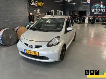 Toyota Aygo 1.0-12V Sport - Airco - 4-deurs beschikbaar voor biedingen