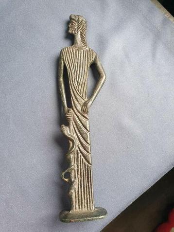 Antiek bronzen beeldje van Asclepius beschikbaar voor biedingen
