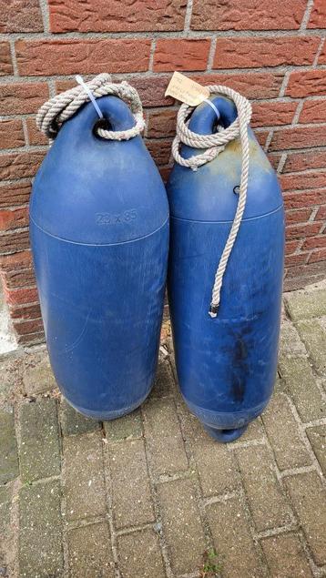 Plastimo blauwe fender 23x85cm blauw – 2 stuks beschikbaar voor biedingen