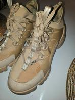 Dior Schoenen Maat 39/40, Beige, Ophalen of Verzenden, Sneakers of Gympen, Gedragen