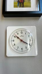Junghans vintage wandklok, Ophalen, Zo goed als nieuw