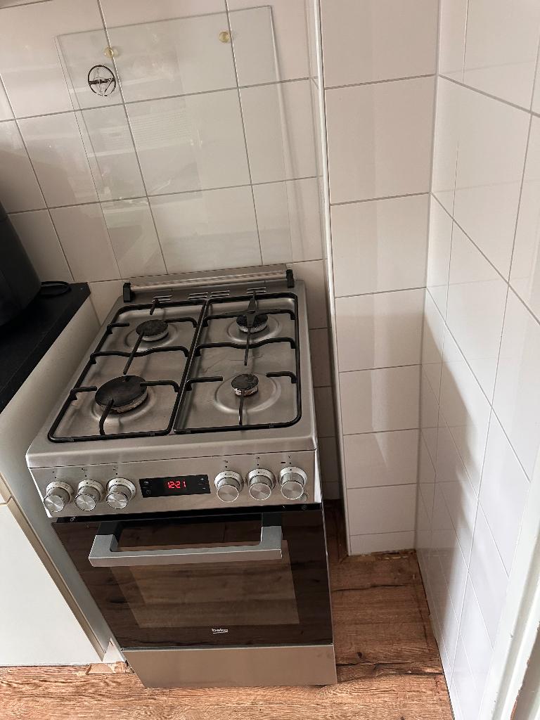 Fornuis, Witgoed en Apparatuur, Fornuizen, Ophalen, Gebruikt, 60 cm of meer, 4 kookzones