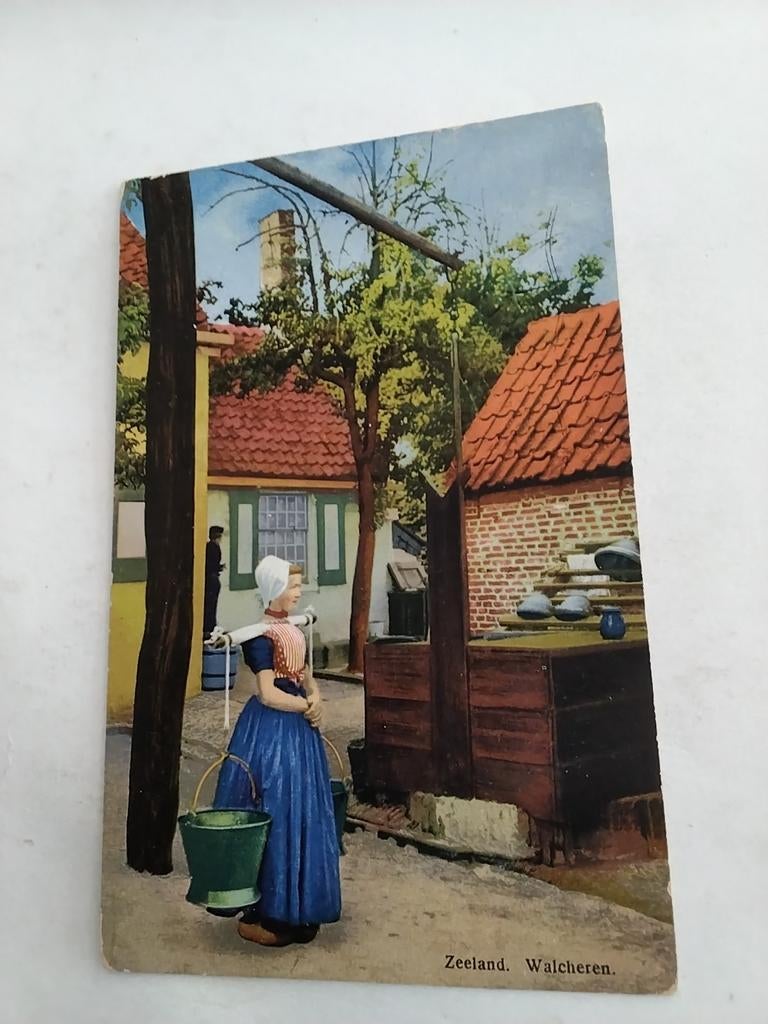 WALCHEREN ZEELAND. MEISJE MET JUK 1919, Ophalen of Verzenden, Voor 1920, Klederdracht