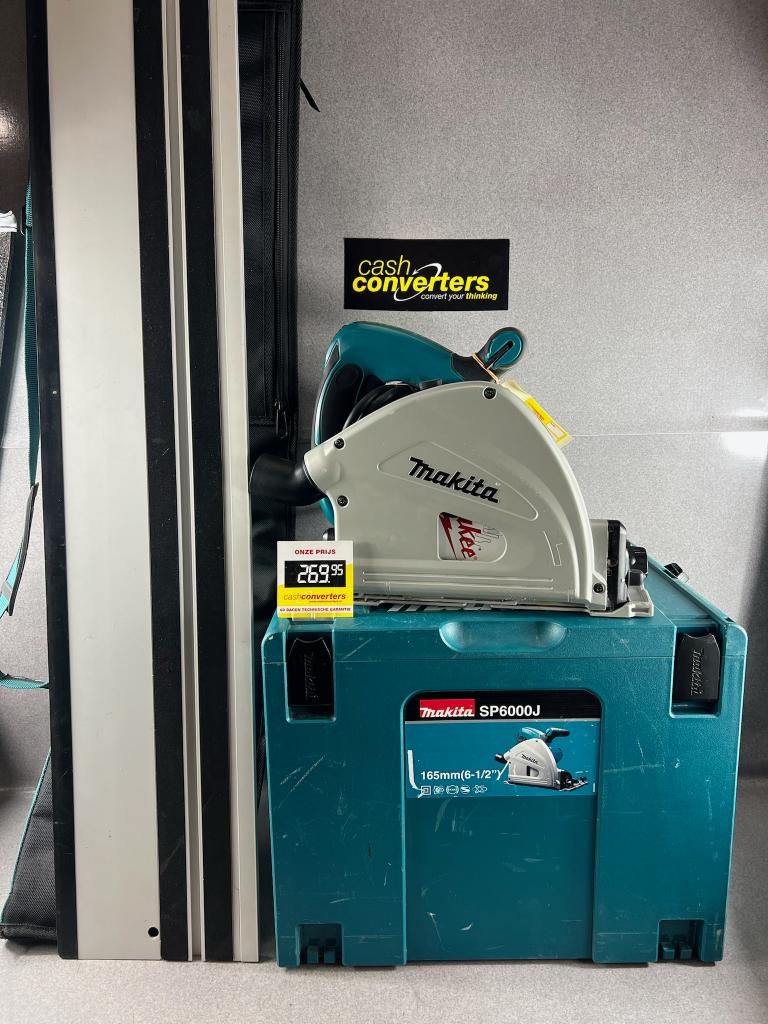 Makita Invalzaag SP6000J | 165mm | koffer+geleider | 407077, Doe-het-zelf en Verbouw, Gebruikt, Invalzaag, Ophalen of Verzenden