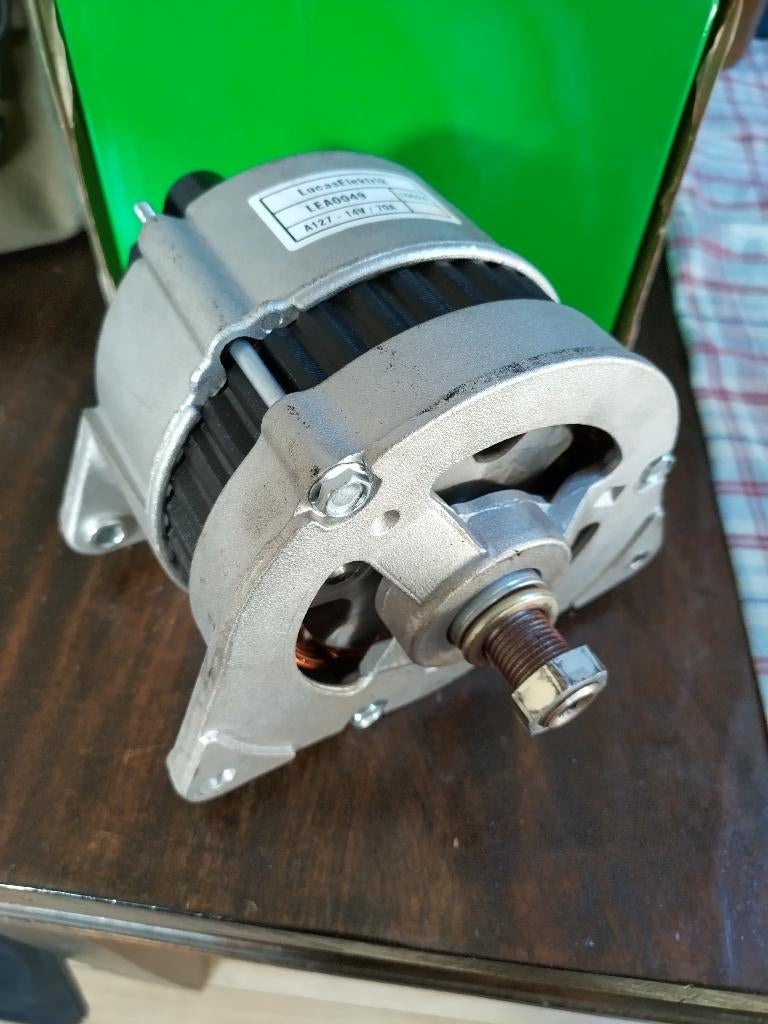 AMR4249 Land Rover Dynamo 300tdi Defender, Auto-onderdelen, Ophalen of Verzenden, Gebruikt, Land Rover