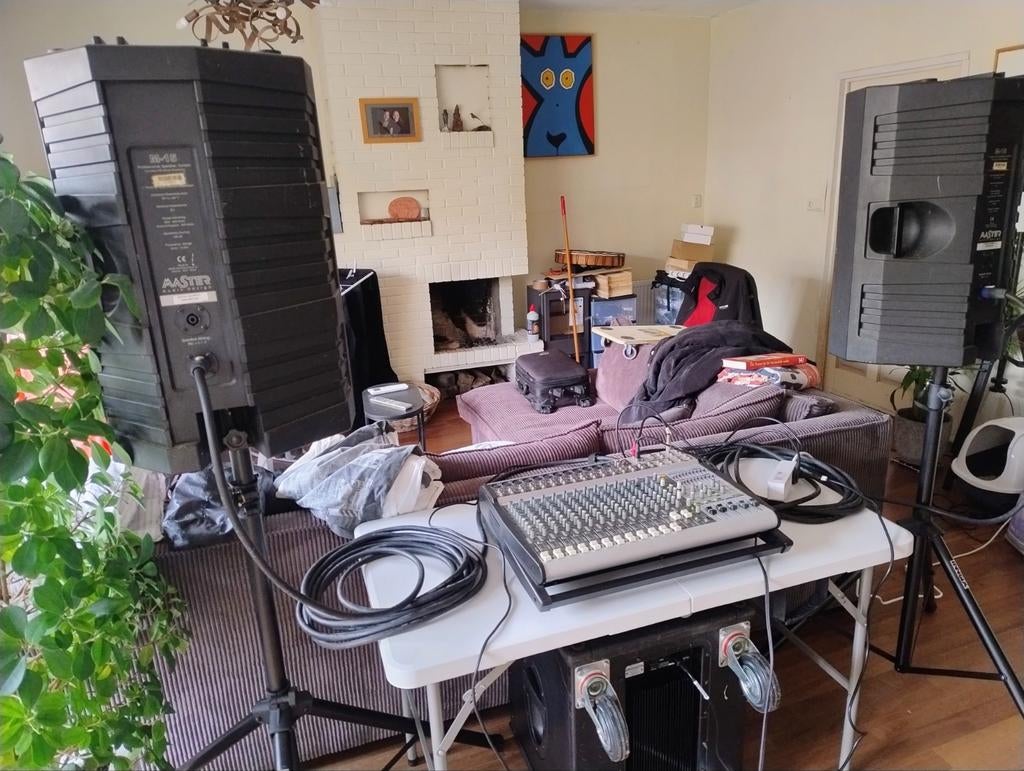 Complete PA Set, Ophalen