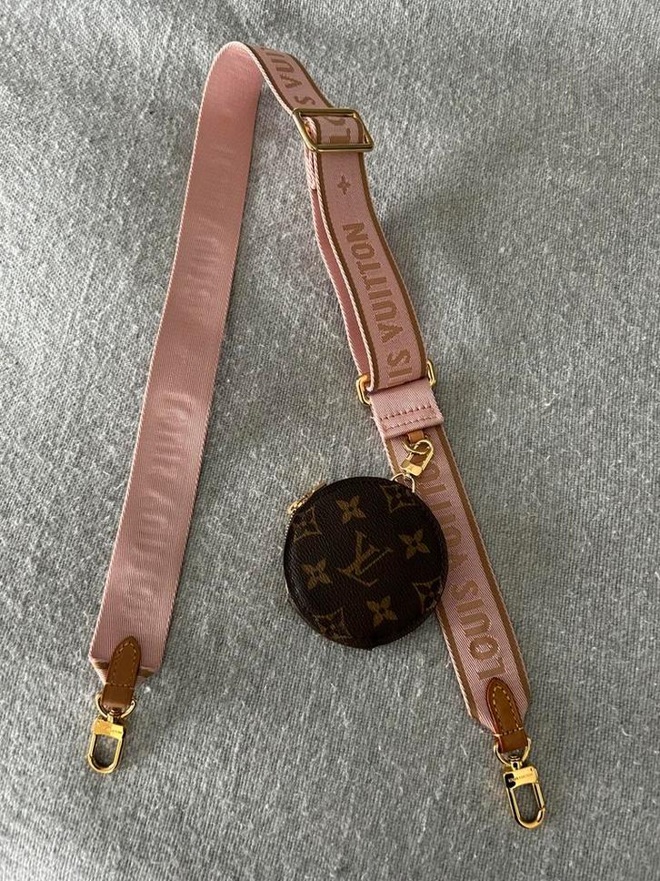 Louis Vuitton bandouliere strap roze nieuw, Sieraden, Tassen en Uiterlijk, Tassen | Schoudertassen, Zo goed als nieuw, Roze, Ophalen of Verzenden