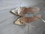 Trendy gouden hakken, Kleding | Dames, Schoenen, Overige kleuren, Ophalen of Verzenden, Zo goed als nieuw, Schoenen met hoge hakken