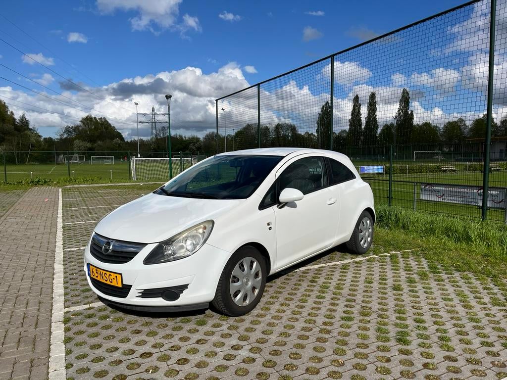 Opel Corsa 1.2 Color Edition AUTOMAAT | APK 03-2027, Auto's, Opel, Parkeersensor, 40 €/maand, 750 kg, 1229 cc