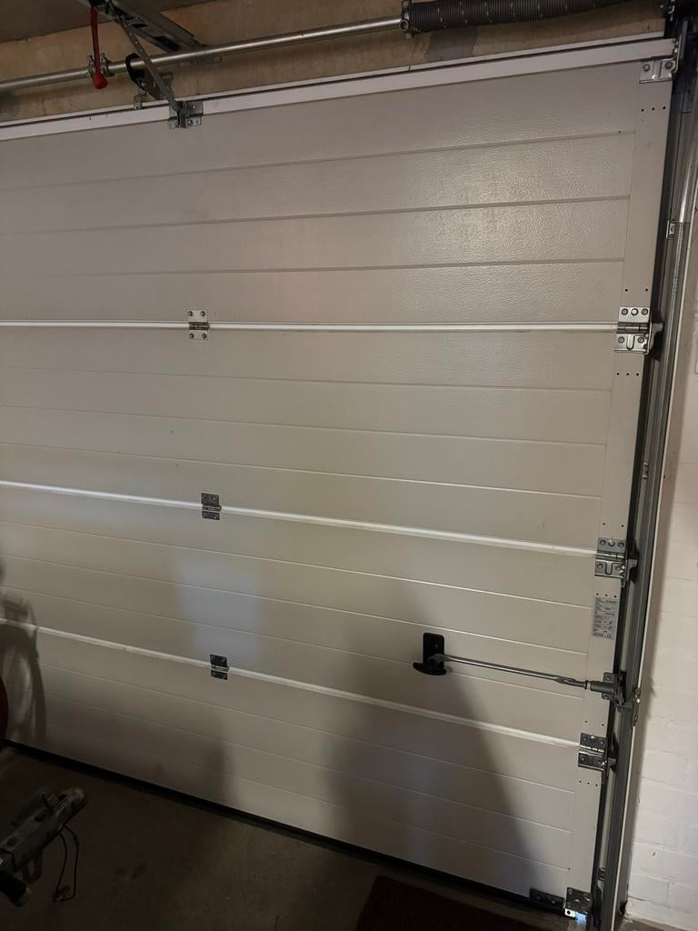 Witte Garagedeur met Elektrische Aandrijving, Gebruikt, 120 cm of meer, Garagedeur, Ophalen of Verzenden