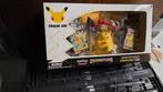 Pokémon Celebrations Premium Figure Collection Pikachu VMAX, Ophalen of Verzenden, Nieuw, Boosterbox, Foil