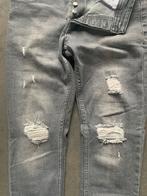 Bershka grijze ripped jeans Nieuw met label, Ophalen of Verzenden, Nieuw, Grijs, W30 - W32 (confectie 38/40)