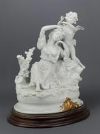 Italiaans Biscuit Porseleinen Beeld – Gesigneerd "Ester", Ophalen of Verzenden