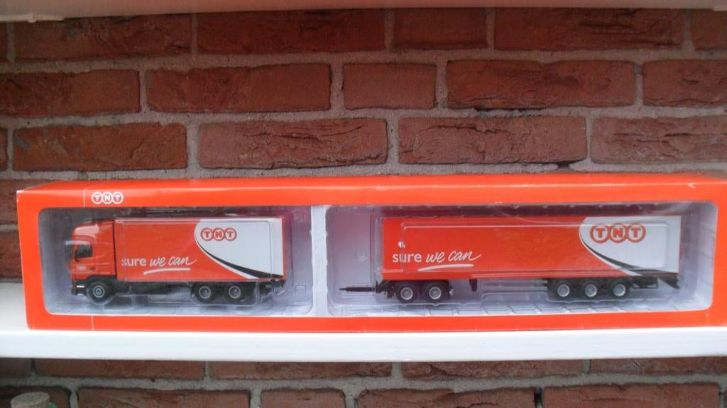 Lion  Toys  Scania  L. Z. V.  van  T. N. T., Hobby en Vrije tijd, Modelauto's | 1:50, Ophalen of Verzenden, Zo goed als nieuw