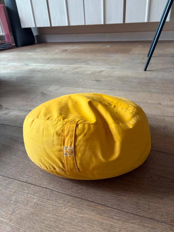 Meditatiekussen - Comfortabel en ondersteunend, Sport en Fitness, Yoga en Pilates, Zo goed als nieuw, Ophalen of Verzenden