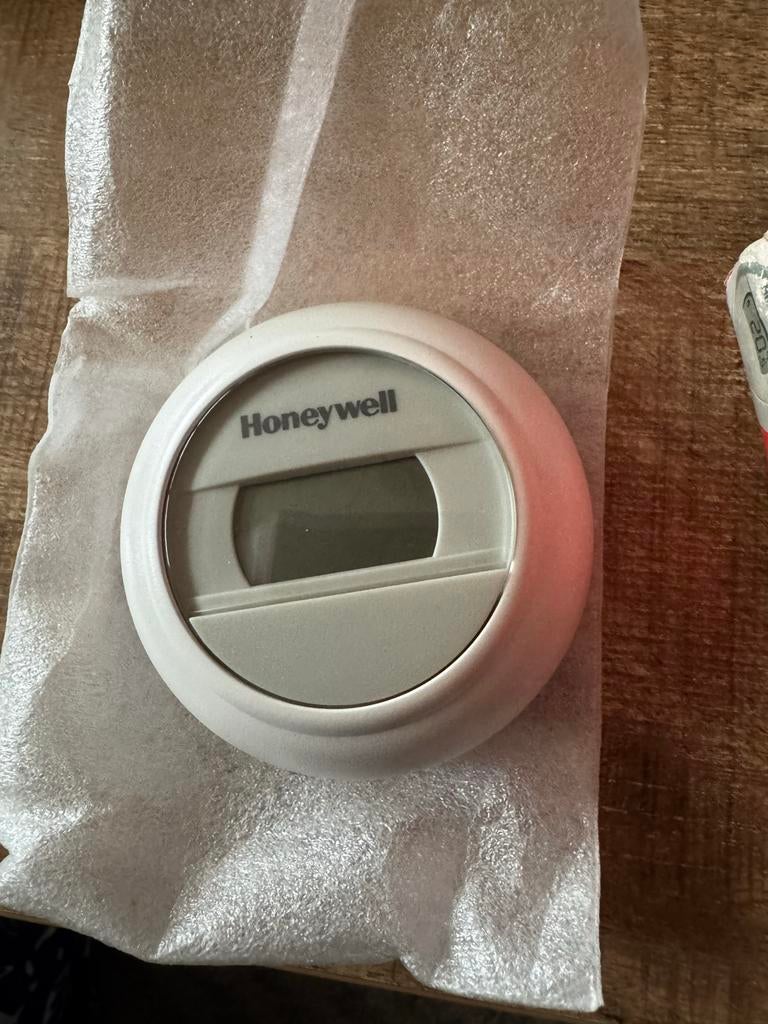 Honeywell Round T87G1006 Kamerthermostaat (24V), Doe-het-zelf en Verbouw, Thermostaten, Ophalen, Nieuw