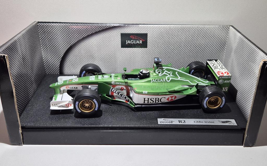 F1 Jaguar R2 Eddie Irvine met *Beck's Decals* boxed 1/18, Ophalen of Verzenden, Zo goed als nieuw, Auto, Hot Wheels
