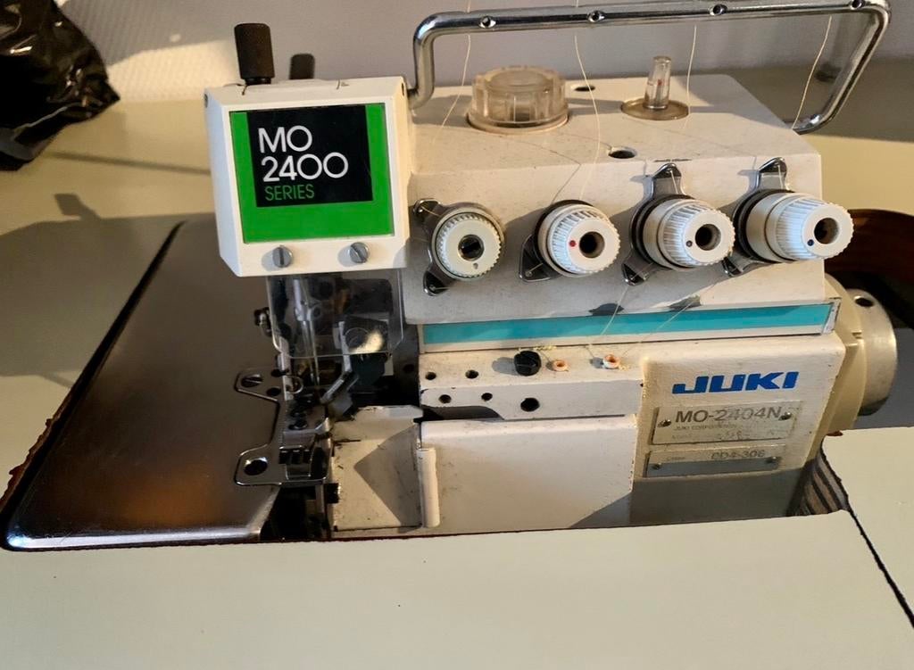 Industrie lockmachine Juki MO 2400, Gebruikt, Lockmachine, Industrieel, Ophalen