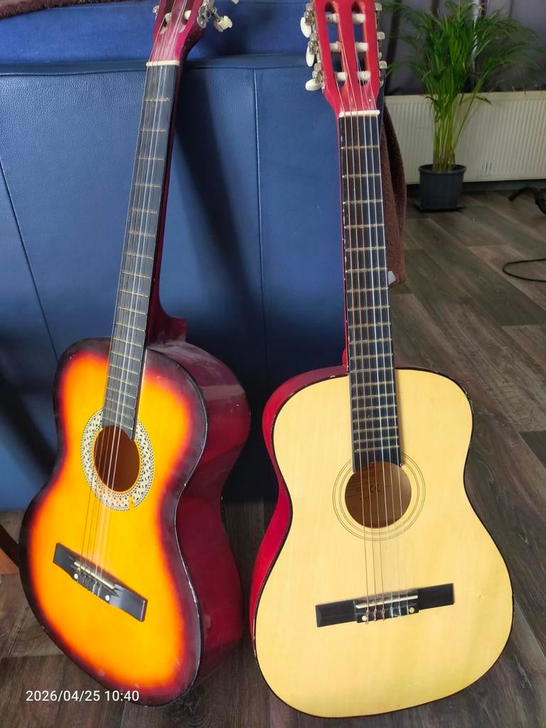 Twee gitaren - CB Sky, Ophalen, Gebruikt, Klassieke of Spaanse gitaar