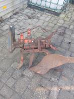 Oude ploeg voor grondbewerking, Ophalen