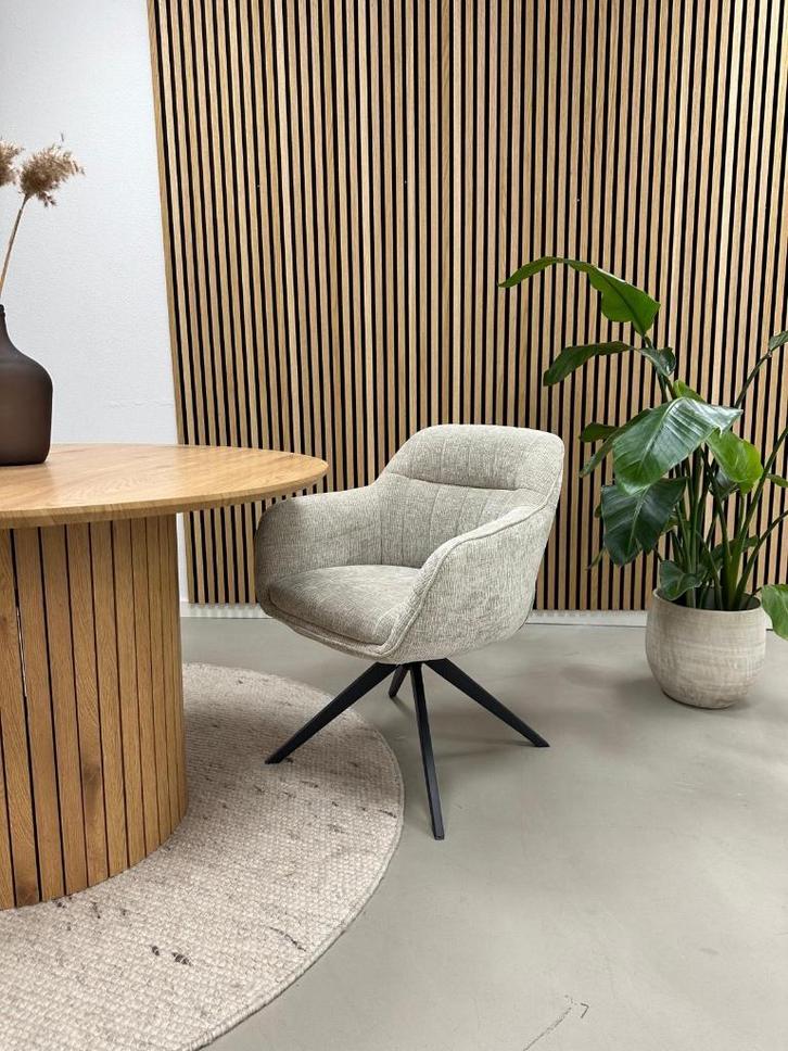 Kick Stan draaistoel Beige - Set van 6 - Nieuw in doos, Huis en Inrichting, Stoelen, Nieuw, Vijf, Zes of meer stoelen, Stof, Overige kleuren