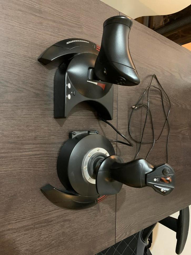 Thrustmaster T-flight hotas X V.2, Computers en Software, Joysticks, Gebruikt, Ophalen of Verzenden