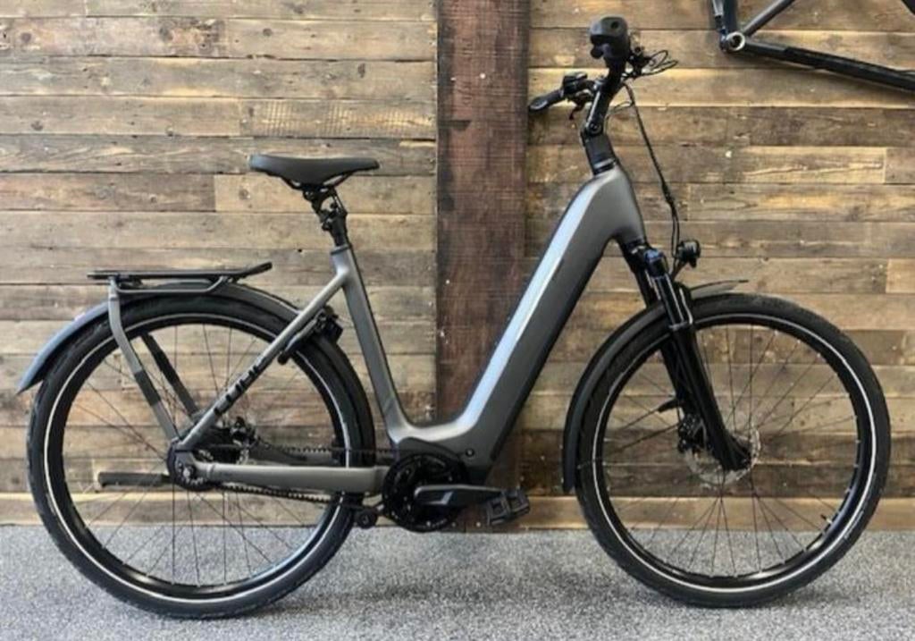 Cube Kathmandu Hybrid Comfort Pro 800 28 inch EE62 cm Enviol, Versnellingen, Nieuw, Schijfrem, 65 cm of meer
