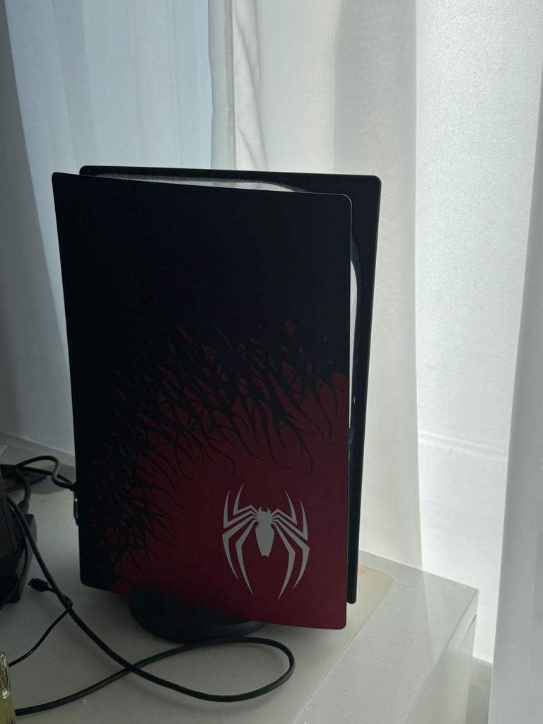 PlayStation 5 Spider-Man Limited Edition Controller Camera, Ophalen of Verzenden, Zo goed als nieuw, Playstation 5