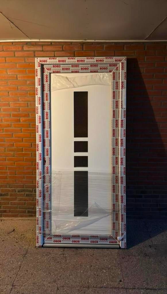 Koopje! Nieuwe Kunststof Voordeur 210 x 100 cm, Ophalen, Glas, Buitendeur, 200 tot 215 cm
