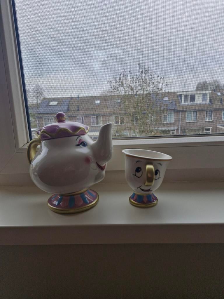 Disney items, Verzamelen, Disney, Ophalen of Verzenden, Assepoester of Belle, Zo goed als nieuw, Servies