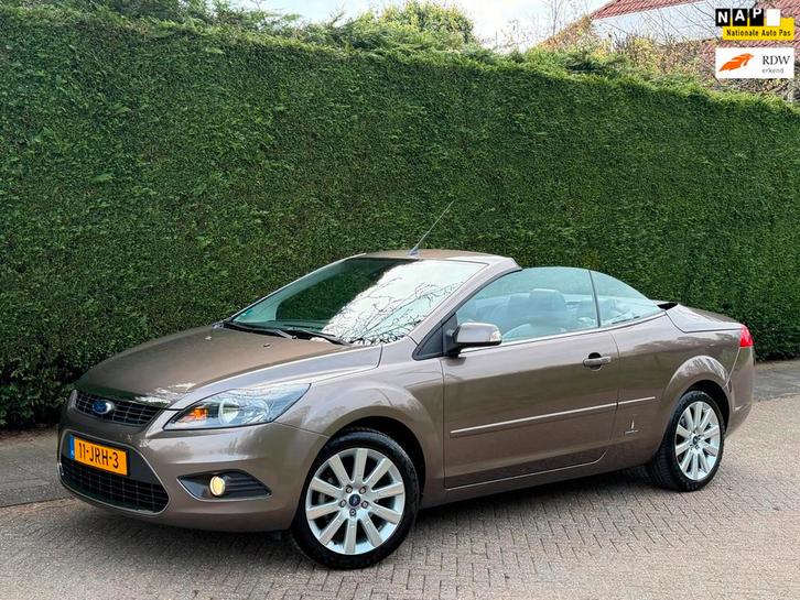 Ford Focus Coupé-Cabriolet 1.6 NIEUWSTAAT/RIJDT NIEUW/LEER!, Auto's, Ford, Bedrijf, Te koop, Focus, ABS, Airbags, Airconditioning