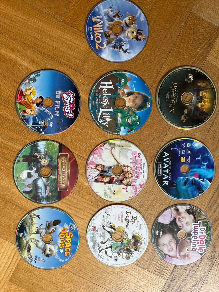 10 DVD's: Avatar, Ravelijn, Pippi Langkous en meer!, Avontuur, Gebruikt, Alle leeftijden, Ophalen of Verzenden