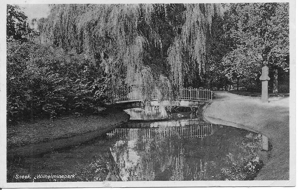 Sneek Wilhelminapark., Verzamelen, Ansichtkaarten | Nederland, Ophalen of Verzenden, 1920 tot 1940, Gelopen, Friesland