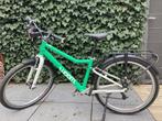 Woom 5 24 inch kinderfiets mintgroen + bagagedrager + mandje, Ophalen, Zo goed als nieuw, 20 inch of meer