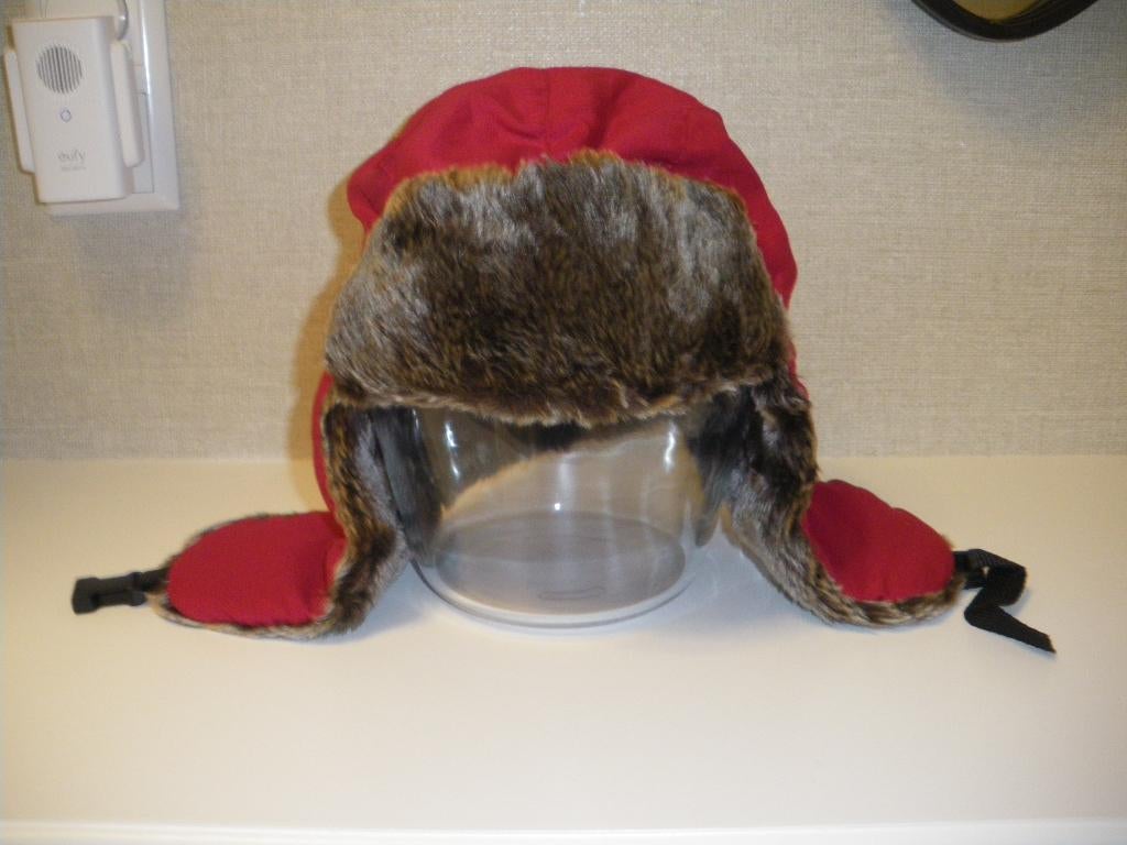 nieuw hele mooie warme rode dames/heren muts, Kleding | Dames, Mutsen, Sjaals en Handschoenen, Ophalen of Verzenden, Nieuw, Maat 38/40 (M)