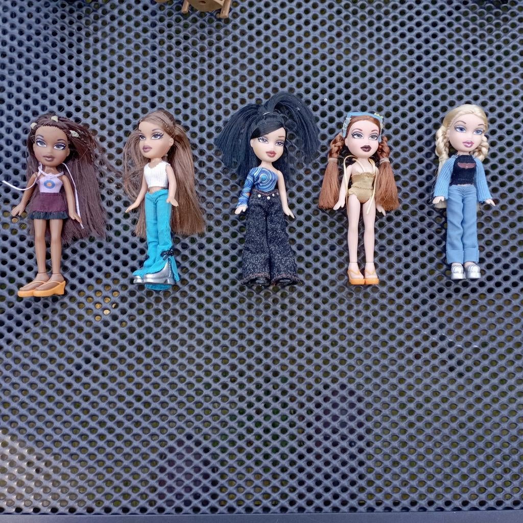 Bratz poppen á 11 cm (nieuwstaat), Ophalen of Verzenden, Zo goed als nieuw