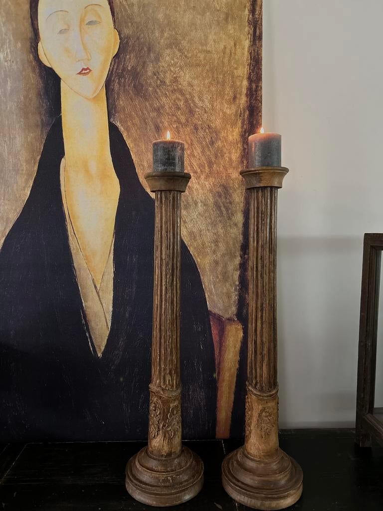 Set oude houten kandelaars sober sleets oosters india, Antiek en Kunst, Ophalen of Verzenden