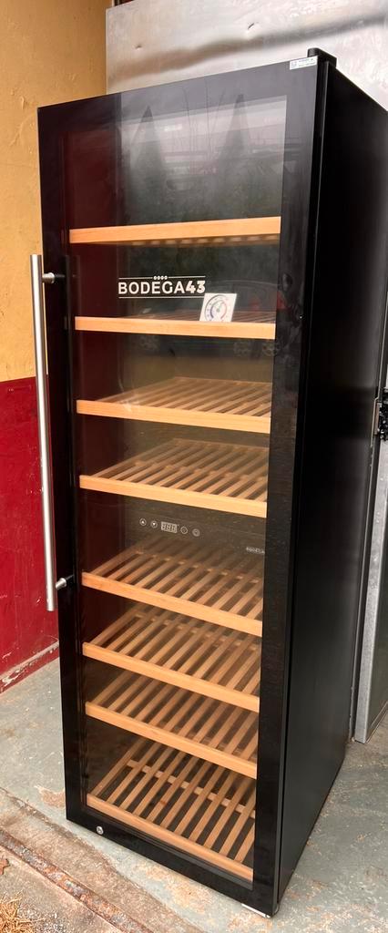 BODEGA43 - Wijnkoelkast / Wijnklimaatkast, Witgoed en Apparatuur, Koelkasten en IJskasten, Zo goed als nieuw, Zonder vriesvak