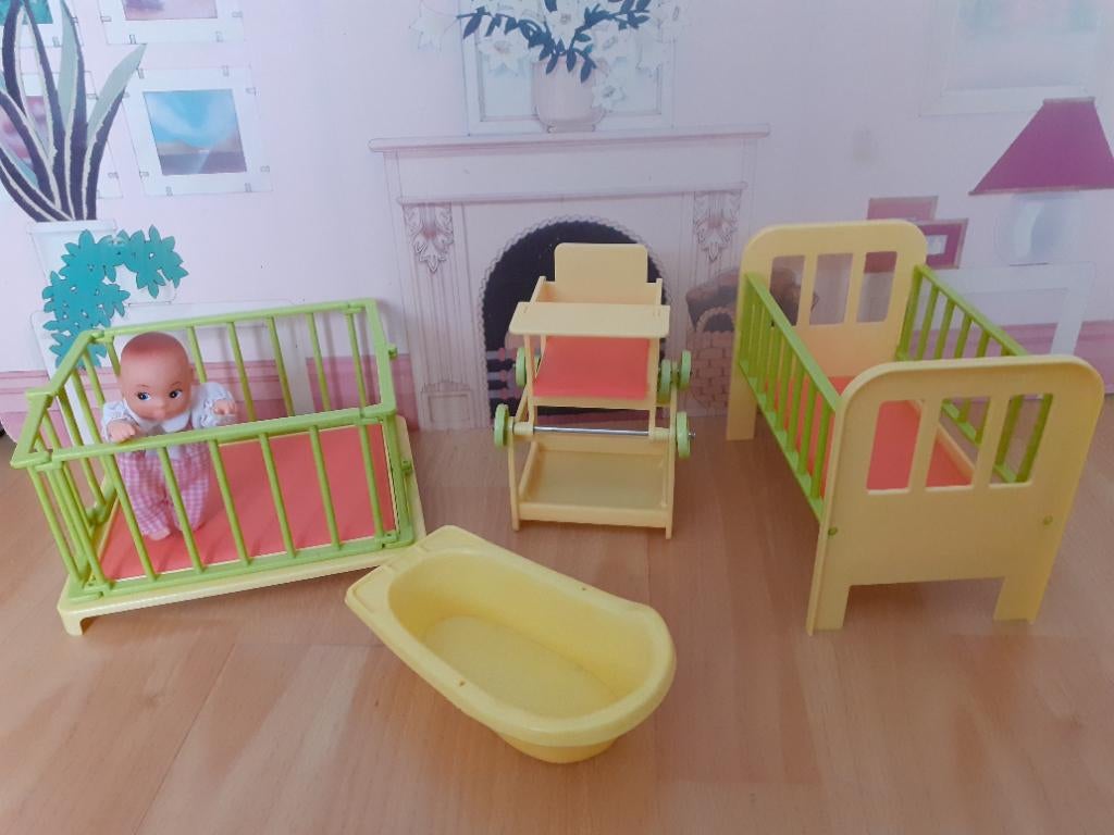 Vintage Barbie Sindy Fleur babykamer, Ophalen of Verzenden, Gebruikt, Pop