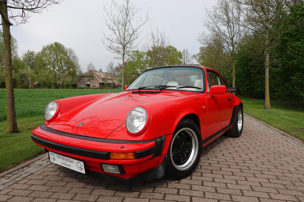 Porsche 911 3.2 Coupé | Panoramadak | Airco | Leer | Radio, Auto's, Oldtimers, 4 stoelen, Bedrijf, 3164 cc, Open dak