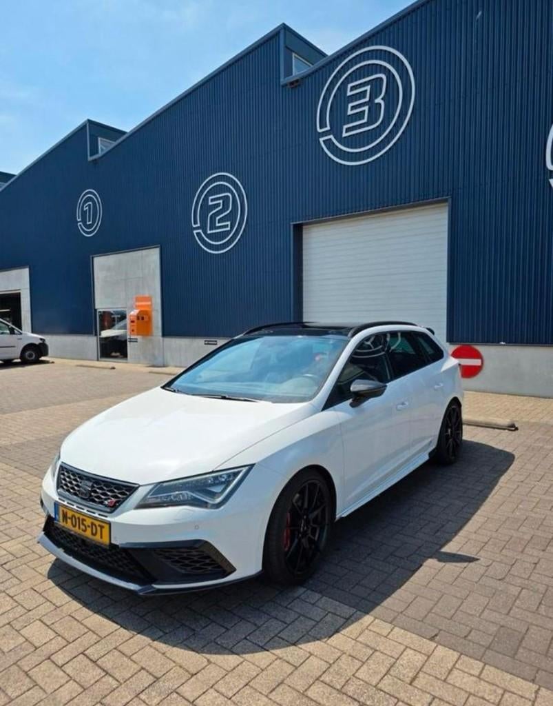 Seat Leon 2.0 TSI 300PK Dsg-6 2017 Wit, Auto's, Seat, 15 km/l, Zwart, 4 cilinders, 1984 cc