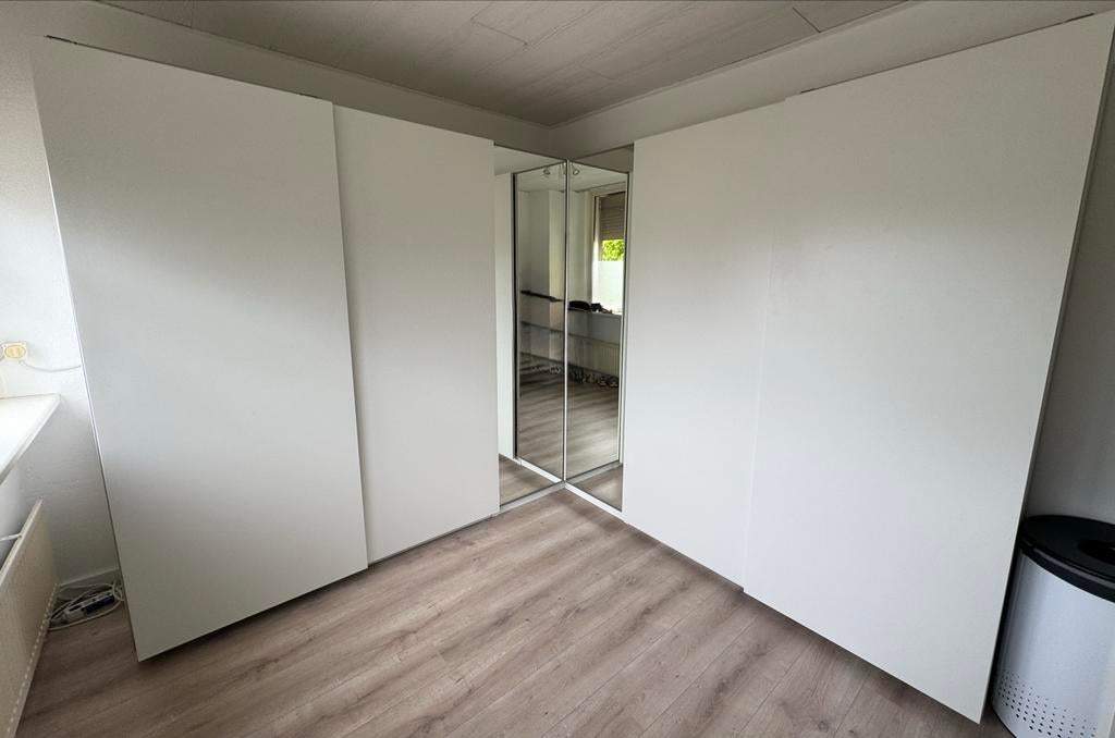 Ikea PAX kledingkast met schuifdeuren en spiegeldeuren, Ophalen, Gebruikt, 200 cm of meer, Overige houtsoorten