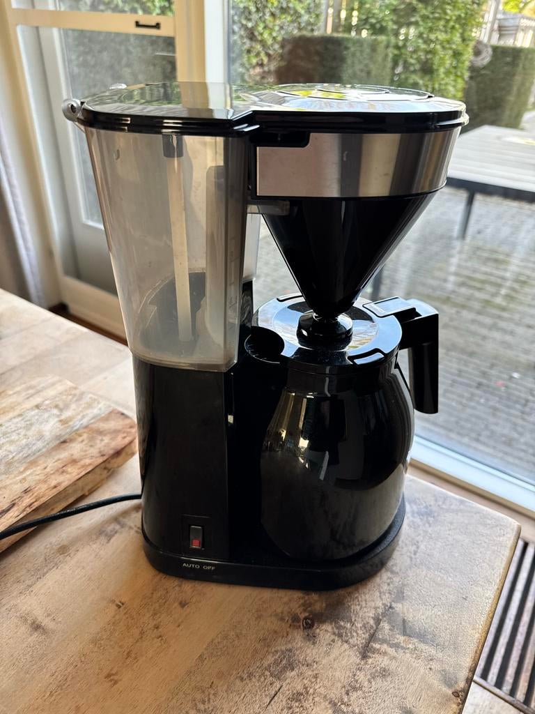 Opruiming: Melitta Easy Top koffiezetapparaat met thermoskan, Afneembaar waterreservoir, Gebruikt, 10 kopjes of meer, Koffiemachine