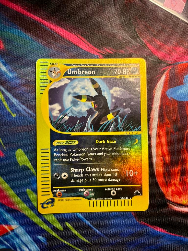 Umbreon 32/144 skyridge reverse holo, Ophalen of Verzenden, Zo goed als nieuw